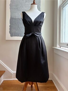 Escada Dalarina Resort 2016 Black Midi Dress with Waist Bow SZ 34